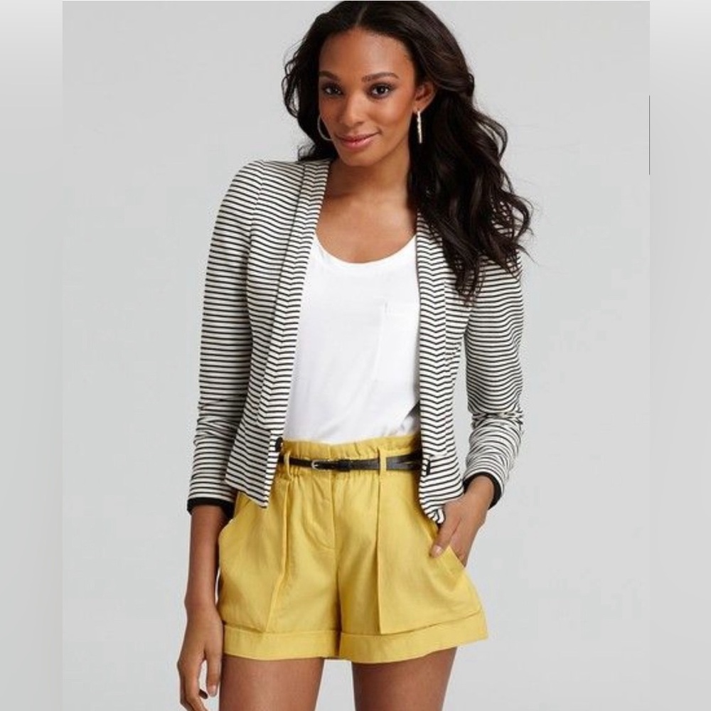 NWT BCBGMaxAzria Jacket Blazer Black And White Stripes Size Small